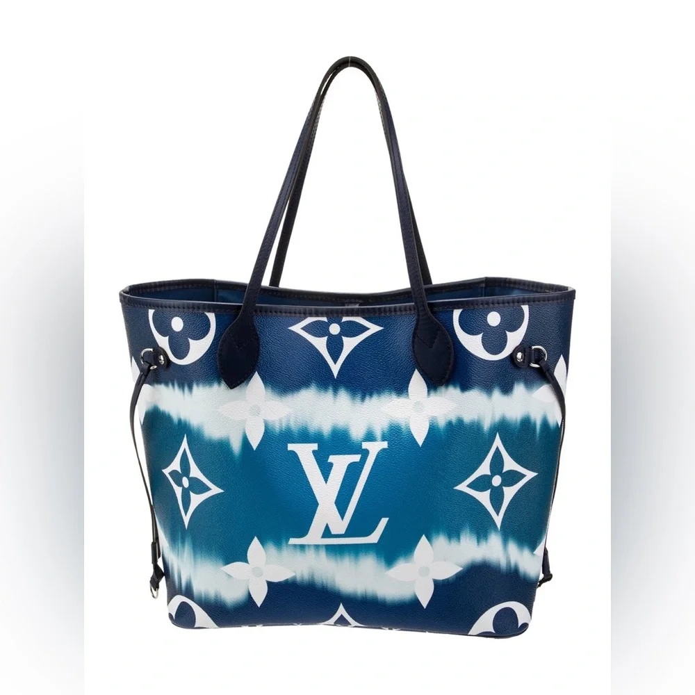 LIKE NEW!  Louis Vuitton Totes - Picture 2 of 7